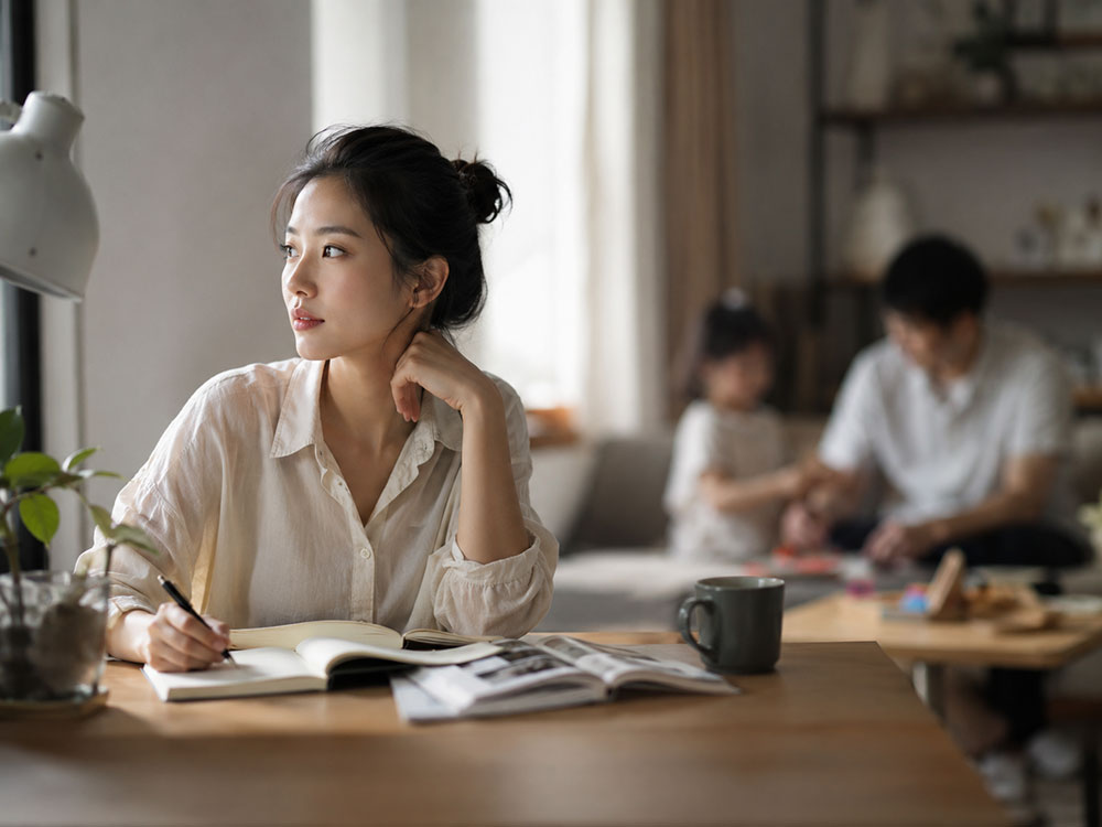 别在婚姻里弄丢自己：你首先是你，然后才是妻子和妈妈